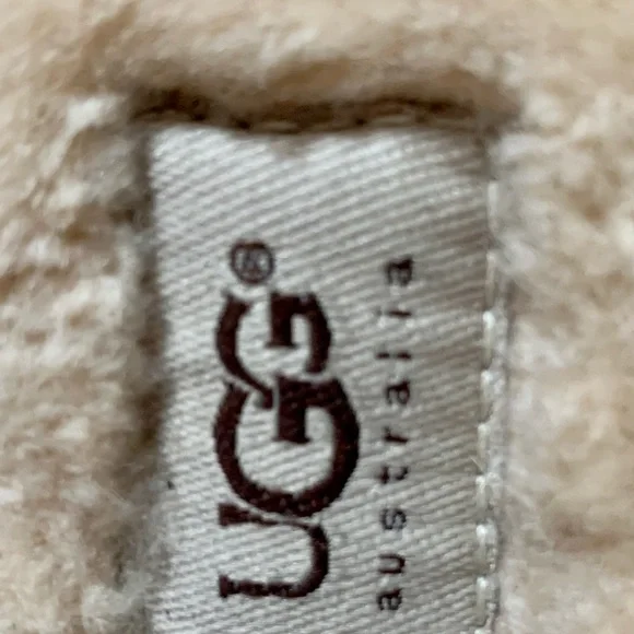 UGG Elsey Lace-up Suede Boots, Size 7 - Picture 7 of 8